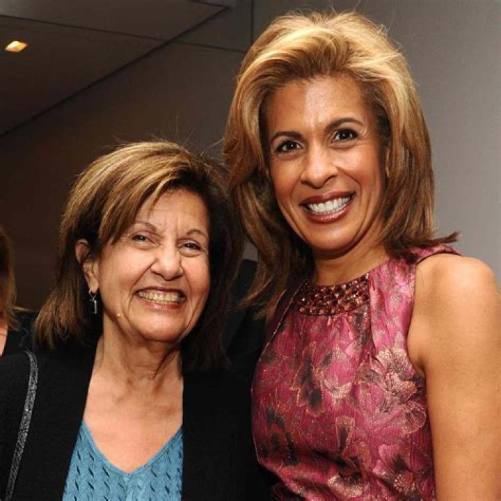 What Is Hoda Kotb Ethnicity And Nationality: Where Are Her Parents From?