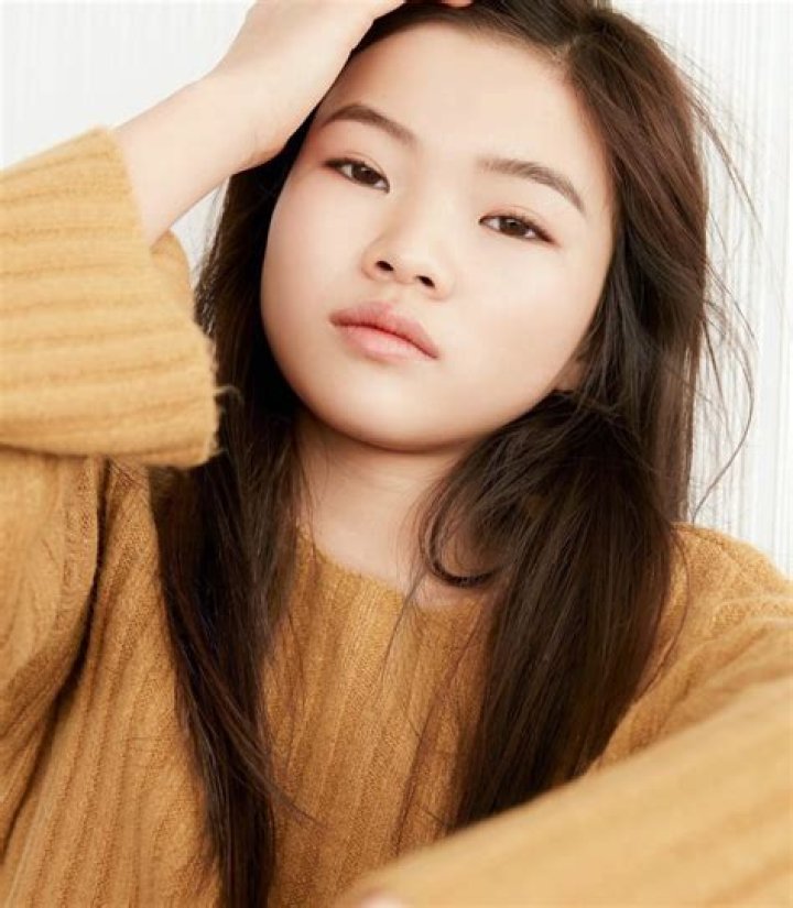 
What is Miya Cech doing now? Age, Ethnicity, Family, Net Worth 