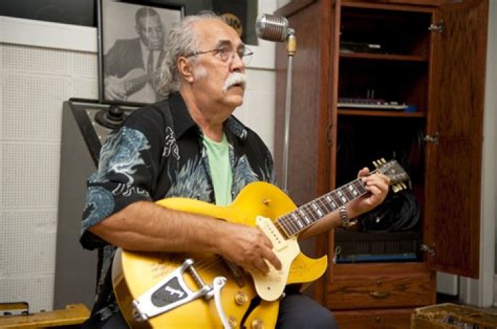 What Was Manny Charlton Death Cause? Nazareth Guitarist Wife and Net Worth