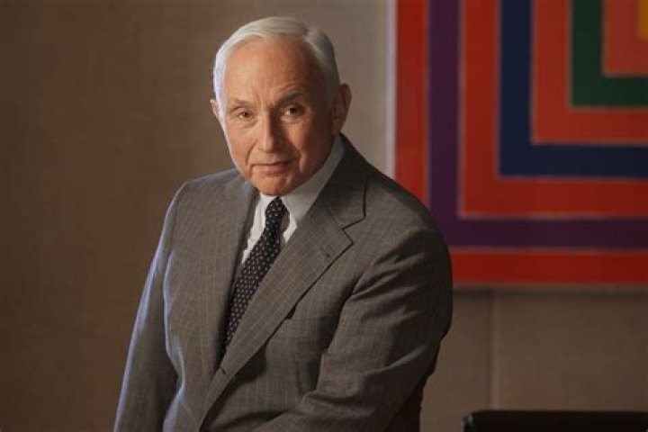 
Where Is American Businessman Les Wexner Living Now? 