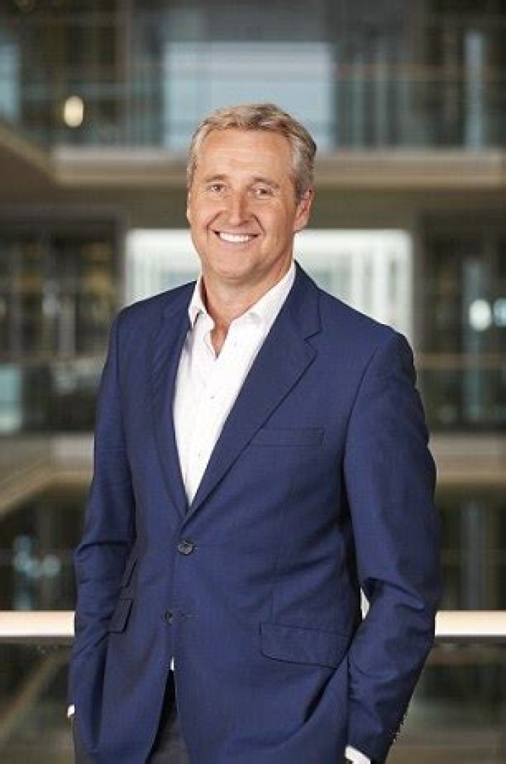 Where Is Mark Austin Now? Sky News Journalist Flees Kyiv To Report To A Safer Location