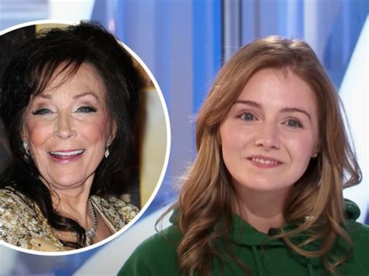 
Who Are Grace Franklin Parents? Meet Aretha Franklin Granddaughter – Is She Selected On American Idol? 