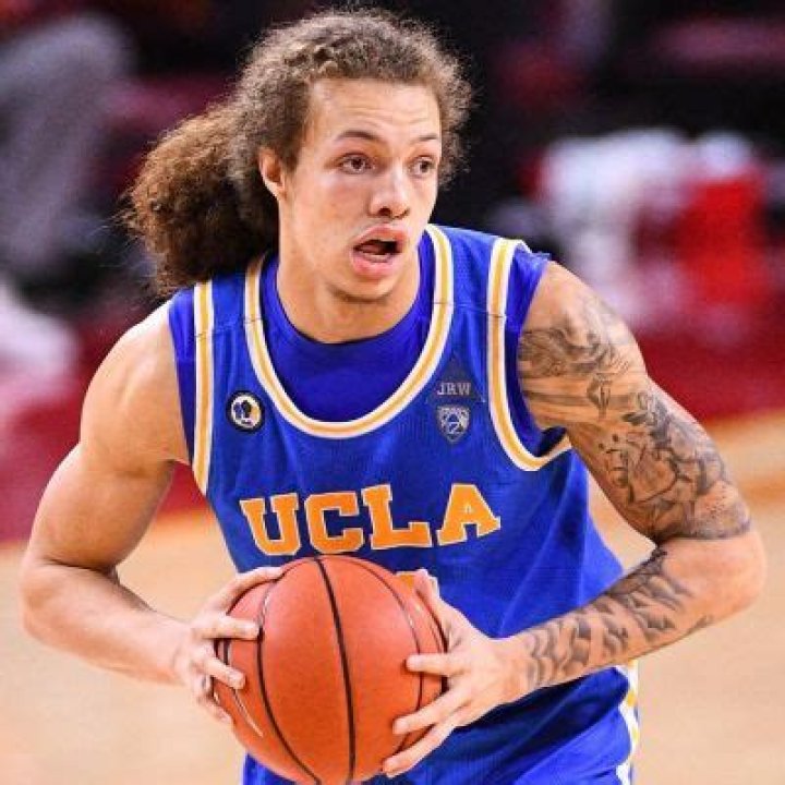 Who Are Henry Etienne And Heather Black? Meet Mac Etienne Parents: Family And Age Explore