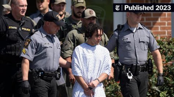 Who is Dominic De La O? Suspect arrested after shooting a New Mexico police officer by shotgun