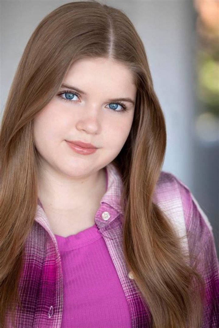 
Who Is Elena Murray? Learn About The Monarch’s Child Actress 