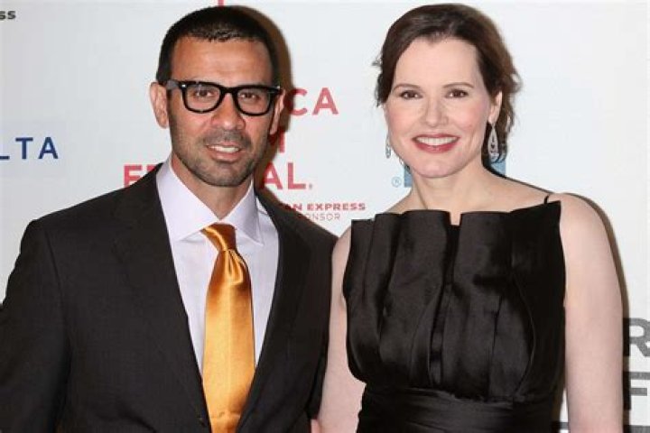 
Who Is Geena Davis New Boyfriend? Divorce With Reza Jarrahy Explained 
