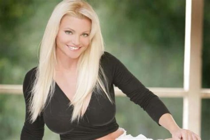 Who is Julie Michaels? Wiki Bio, age, measurements, net worth, married