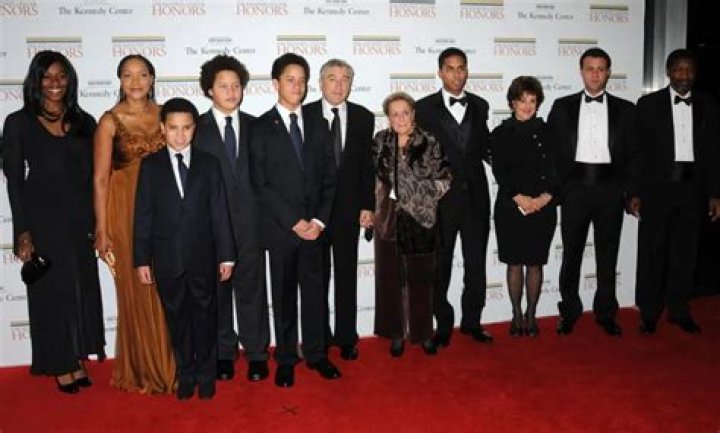 
Who Is Raphael Kahane’s Children? 