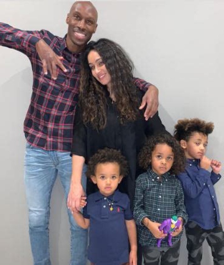 Who is Sarah Hutchinson- Atiba Hutchinson Wife?