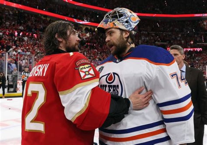 Who Is Stuart Skinner Wife Chloe? Meet Oilers Goaltender’s Family Of Eight Siblings