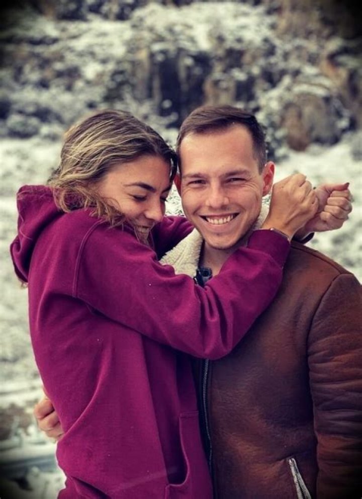 
Who Is Surfer Sheldon Simkus’ Girlfriend, Macy-Jane? Explore His Dating Life 