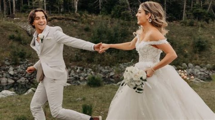 
William Cloutier Height, Weight, Net Worth, Age, Birthday, Wikipedia, Who, Nationality, Biography 