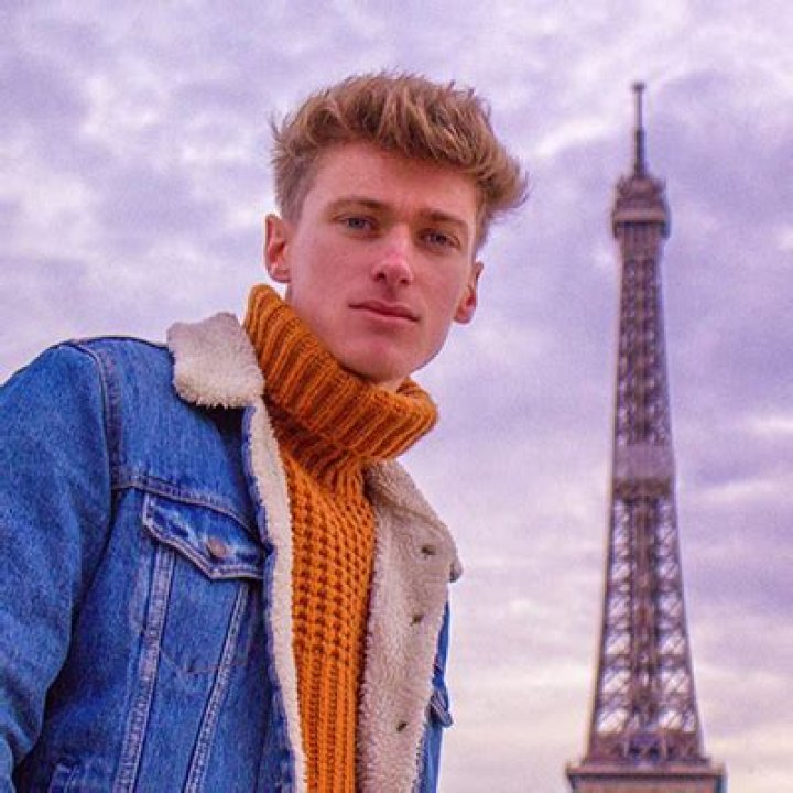 
Yann Tu Fanes Height, Weight, Net Worth, Age, Birthday, Wikipedia, Who, Nationality, Biography 