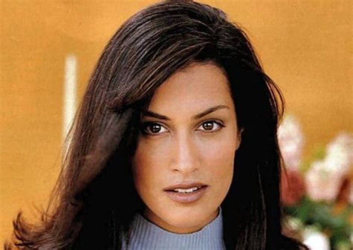 Yasmeen Ghauri Height, Weight, Net Worth, Age, Birthday, Wikipedia, Who, Nationality, Biography