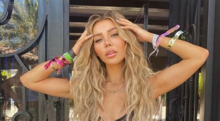 
Yelena Height, Weight, Net Worth, Age, Birthday, Wikipedia, Who, Nationality, Biography 