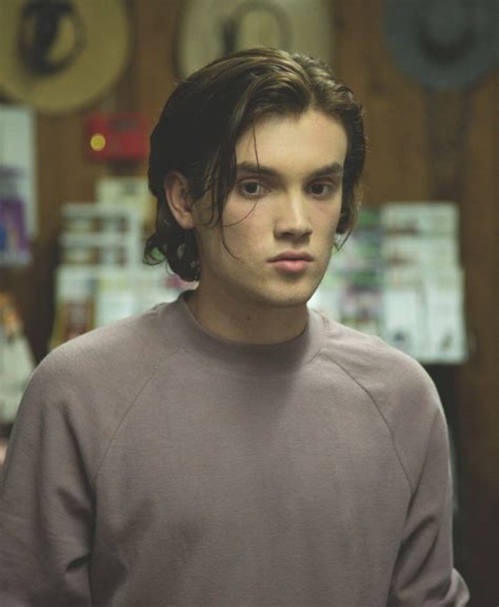 
‘Yellowstone’ New Addition Kai Caster Vacationed With Girlfriend Natalie Alyn Lind In Italy 