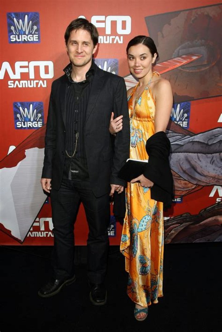 Yuri Lowenthal Height, Weight, Net Worth, Age, Birthday, Wikipedia, Who, Nationality, Biography