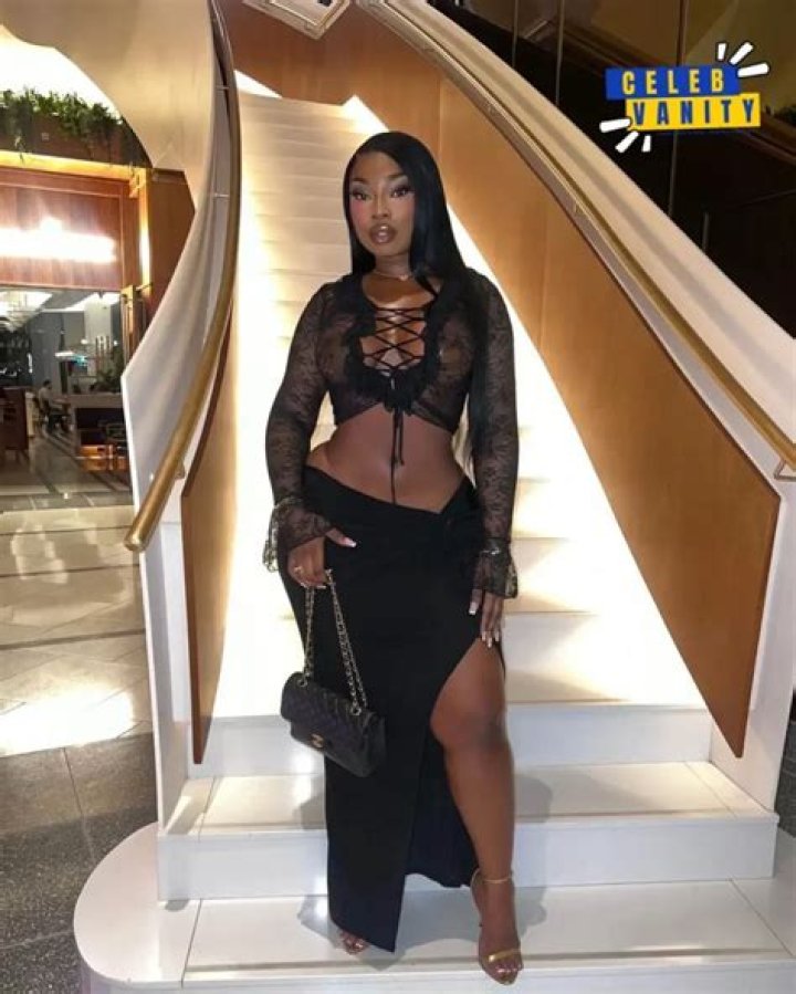 
Zee Bee Height, Weight, Net Worth, Age, Birthday, Wikipedia, Who, Instagram, Biography 