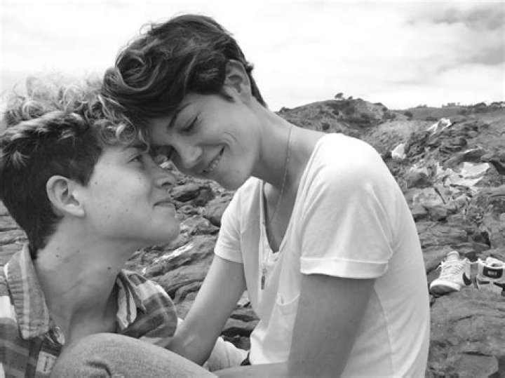 Zoe Chao Partner: Is She Dating Mia Lidofsky? Sexuality Explored